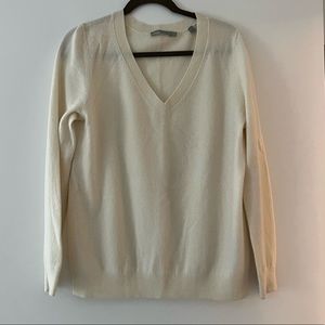 Vince 100% cashmere v neck sweater